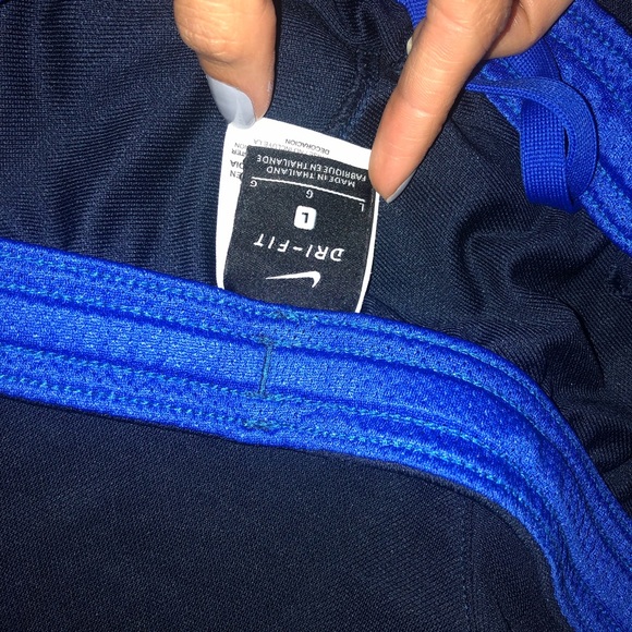 Men’s Nike dry fit - Picture 3 of 3